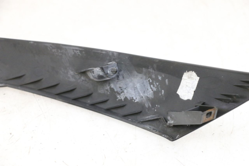 photo de FACE AVANT SUPERIEUR  SUZUKI BURGMAN 125 (2007 - 2014) - Détail de la pièce