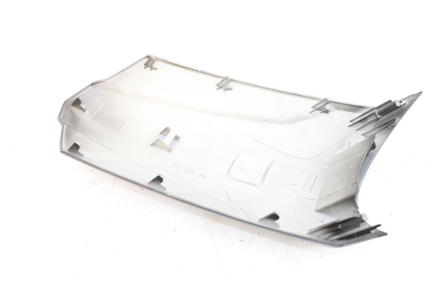 photo de FACE AVANT SUPERIEUR KYMCO LIKE 125 (2009 - 2016) - Marquages et références