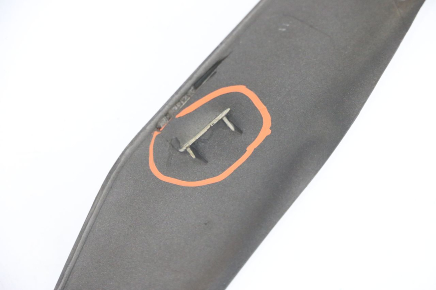 photo de FACE AVANT SUPERIEUR PIAGGIO MP3 LT 400 (2007 - 2012)