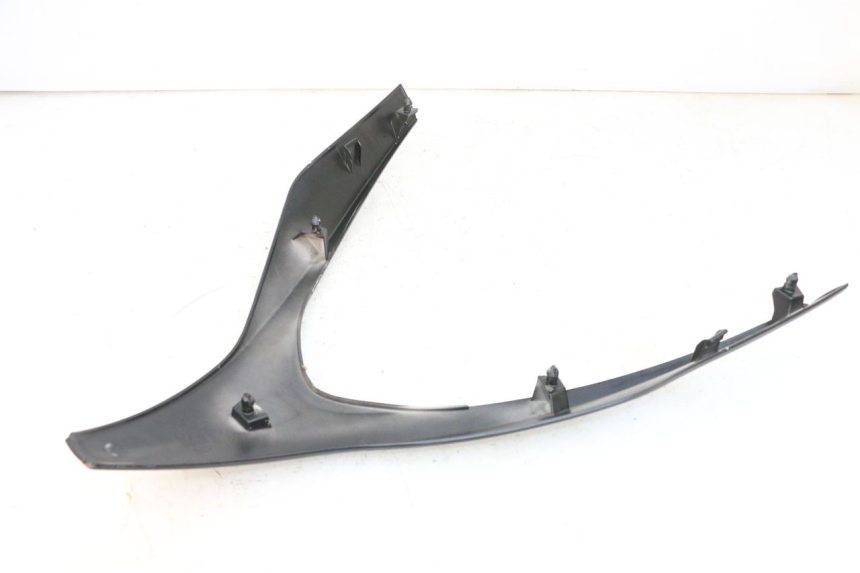 photo de FACE AVANT SUPERIEUR  PIAGGIO MP3 500 (2016 - 2018) - Points de fixation