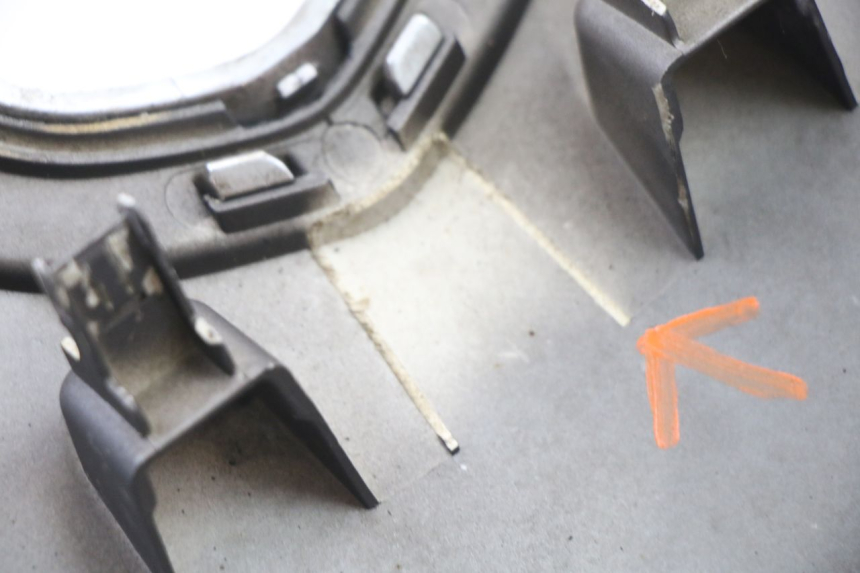 photo de FACE AVANT SUPERIEUR  PEUGEOT SATELIS 125 (2013 - 2018)