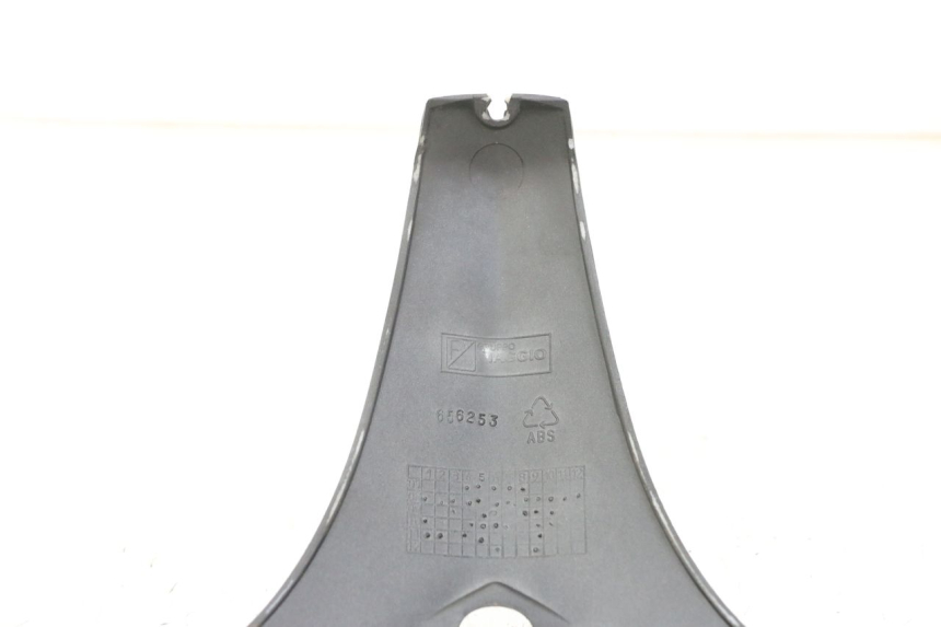 photo de FACE AVANT SUPERIEUR PIAGGIO XEVO - X EVO 125 (2007 - 2016)