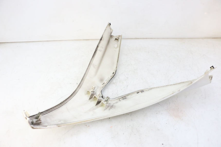 photo de FACE AVANT SUPERIEUR PEUGEOT SATELIS 125 (2010 - 2012)