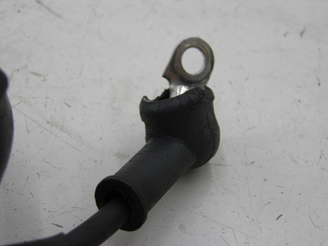 photo de FAISCEAU BATTERIE YAMAHA XJS DIVERSION 600 (1997 - 1999) - Détail de la pièce