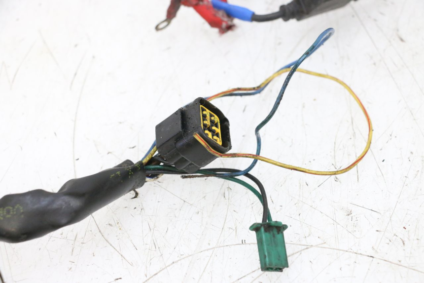 photo de FAISCEAU MBK BOOSTER SPIRIT NAKED 50 (2004 - 2017) - État de surface