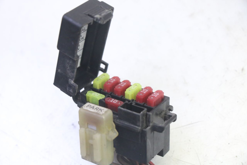 photo de FAISCEAU YAMAHA FZ6 N FAZER 600 (2004 - 2006)