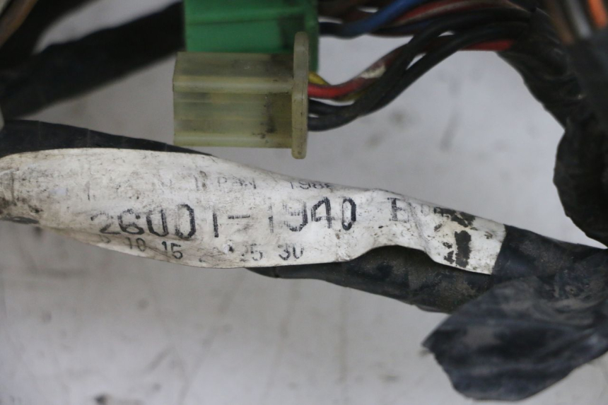 photo de FAISCEAU KAWASAKI GPX R WARBIRD 600 (1988 - 1993) - Détail de la pièce