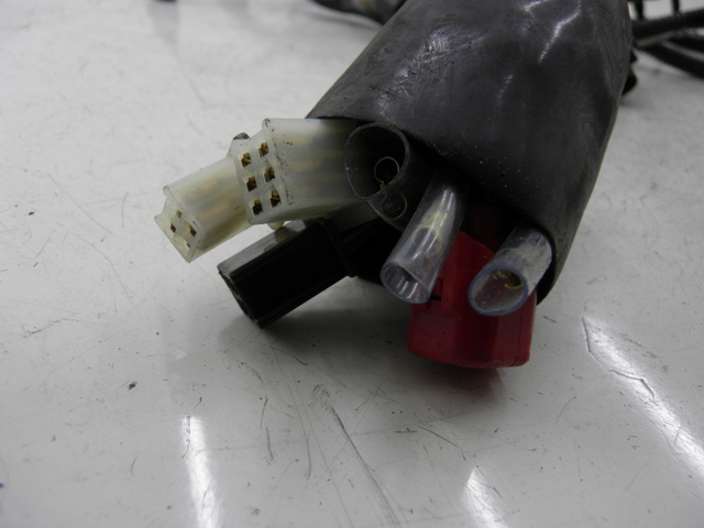 photo de FAISCEAU HONDA CBF 125 (2009 - 2015)