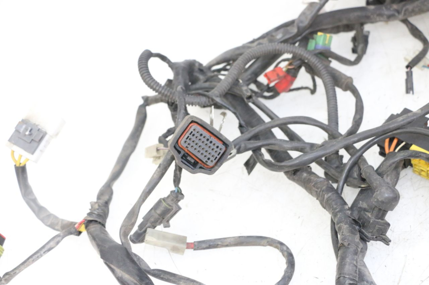 photo de FAISCEAU PIAGGIO IE MP3 YOURBAN 300 (2011 - 2016)