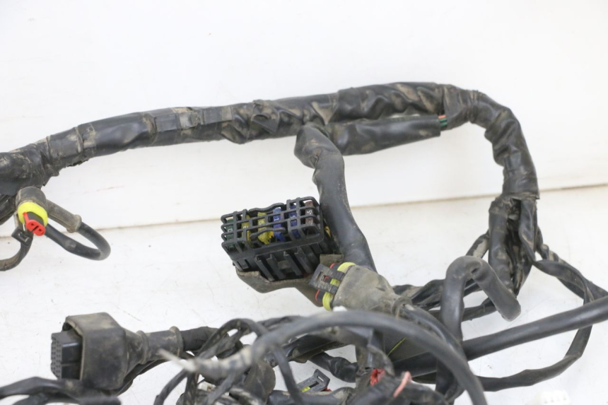 photo de FAISCEAU PIAGGIO MP3 RL 250 (2007 - 2010) - Points de fixation