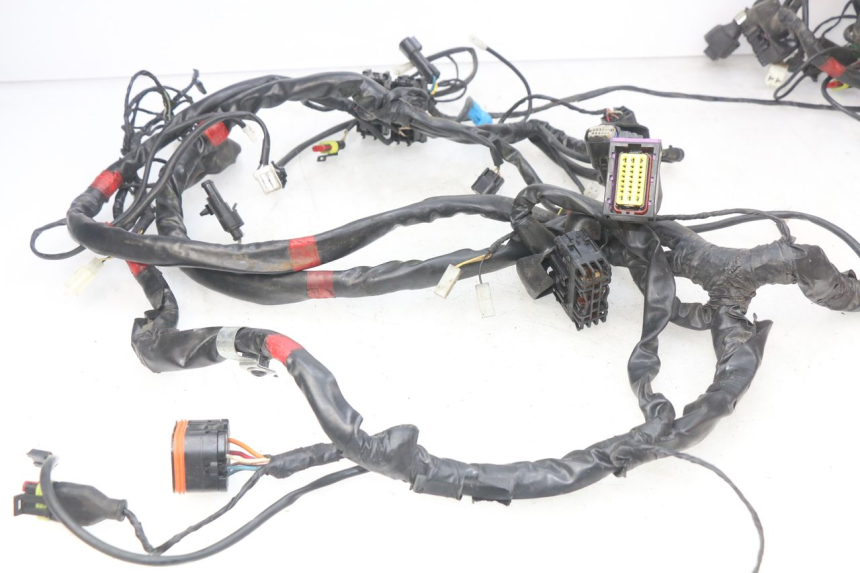 photo de FAISCEAU PIAGGIO MP3 500 (2014 - 2016)