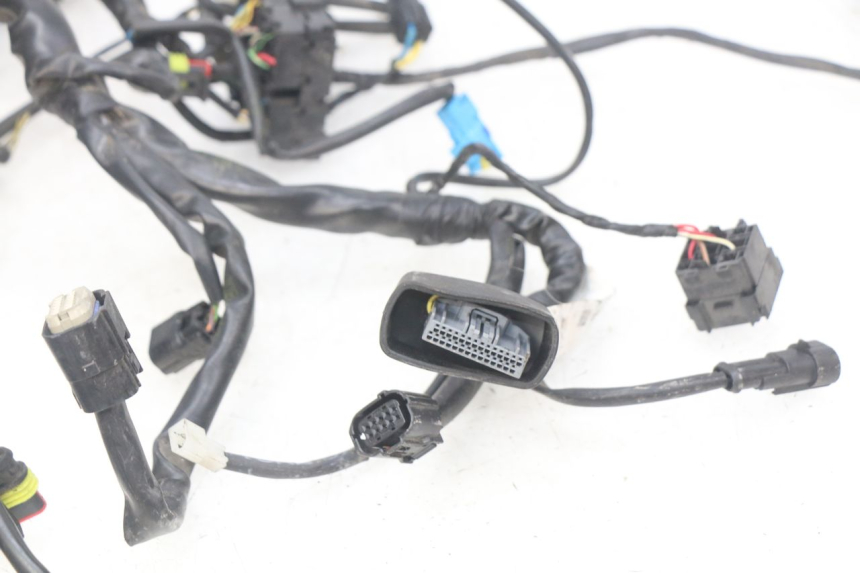 photo de FAISCEAU PIAGGIO MP3 500 (2014 - 2016)