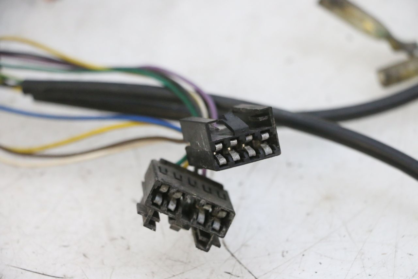 photo de FAISCEAU PEUGEOT VIVACITY 100 (1999 - 2008) - Gros plan technique