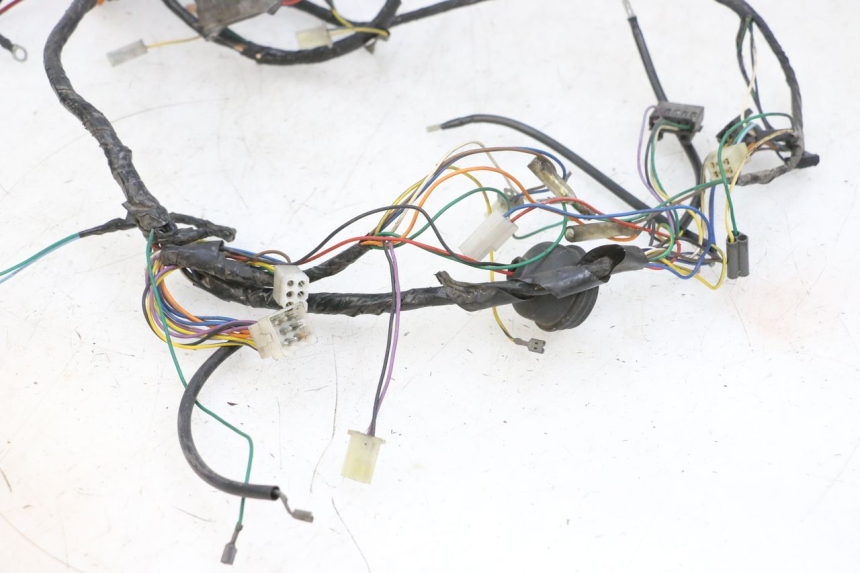 photo de FAISCEAU PEUGEOT VIVACITY 100 (1999 - 2008) - Vue d’ensemble