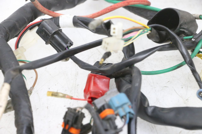 photo de FAISCEAU DAELIM VJ ROADWIN FI 125 (2008 - 2017) - Gros plan technique