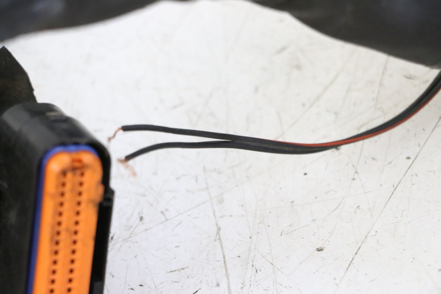 photo de FAISCEAU YAMAHA XJ6 ABS 600 (2008 - 2016)