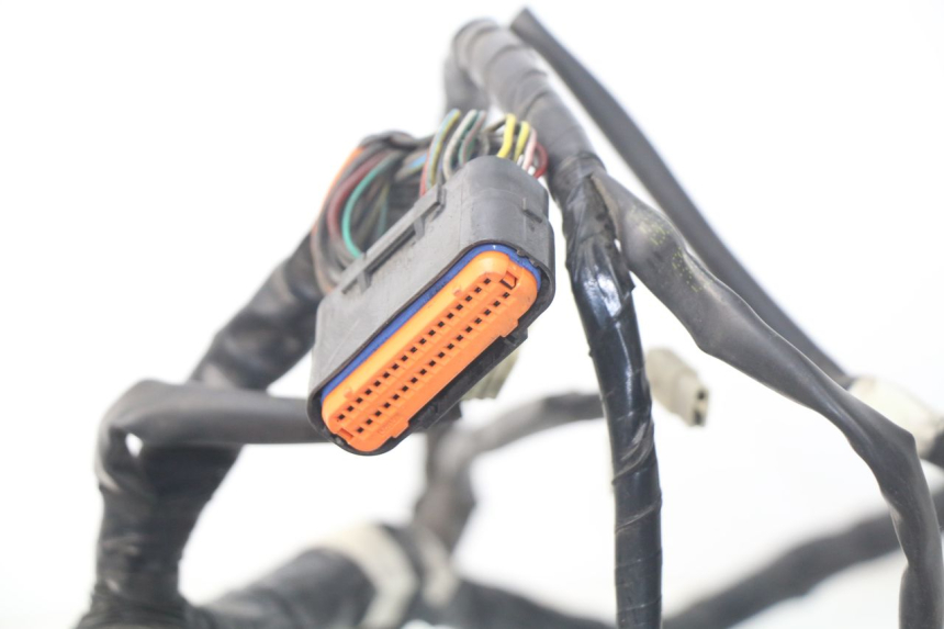 photo de FAISCEAU YAMAHA YP X-MAX XMAX 400 (2014 - 2017)