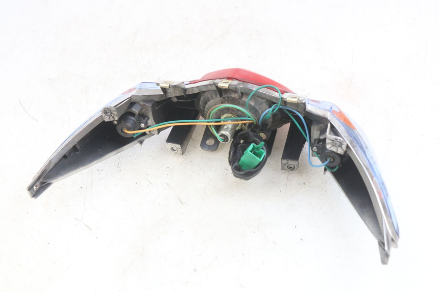 photo de FEU ARRIERE KYMCO AGILITY NAKED RENOUVO 2T 50 (2011 - 2018)