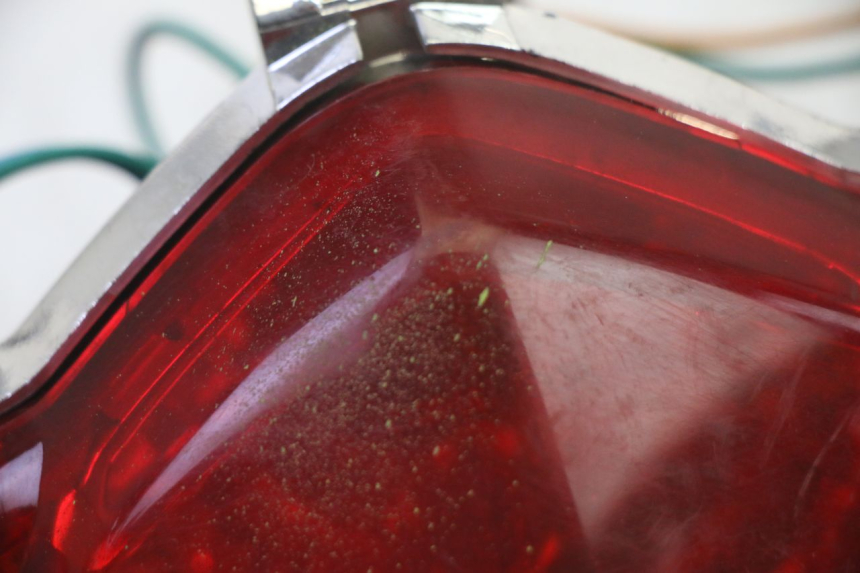 photo de FEU ARRIERE KYMCO AGILITY NAKED RENOUVO 2T 50 (2011 - 2018)