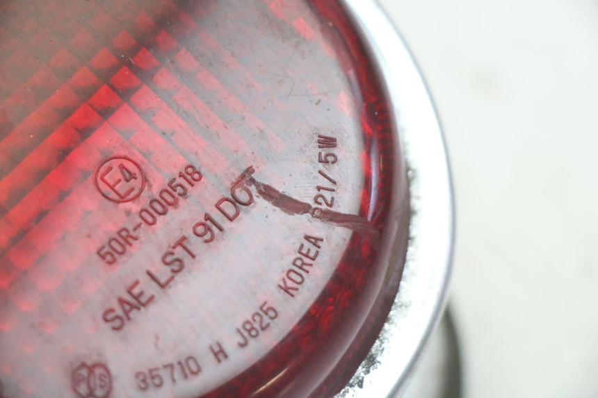 photo de FEU ARRIERE HYOSUNG GV AQUILA 125 (2000 - 2004)