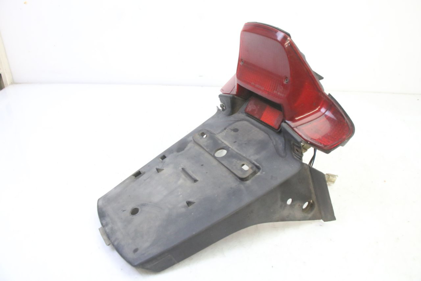 photo de FEU ARRIERE YAMAHA BW'S 100 (1999 - 2002)