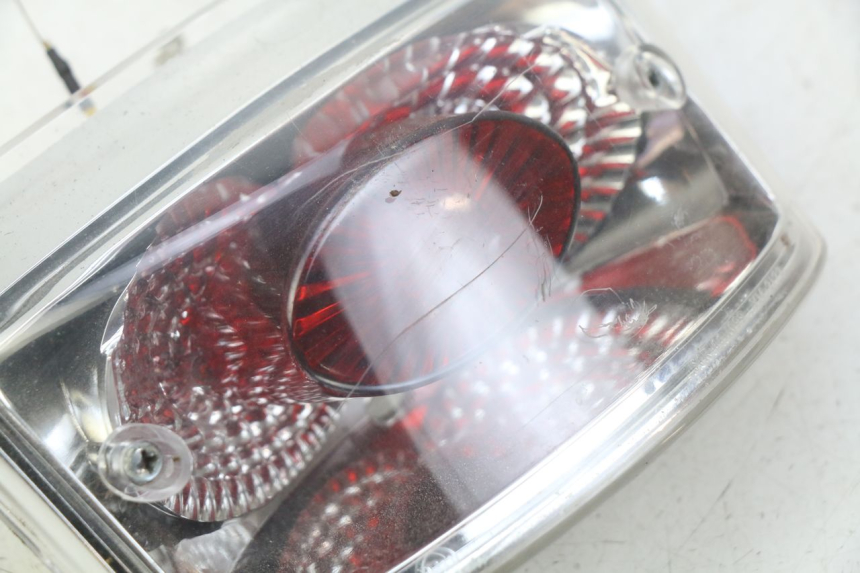 photo de FEU ARRIERE YAMAHA BW'S NAKED 50 (2008 - 2019)