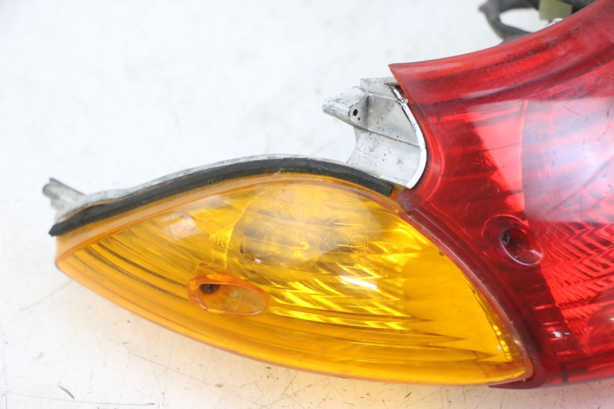 photo de FEU ARRIERE HONDA CBF 500 (2004 - 2007)