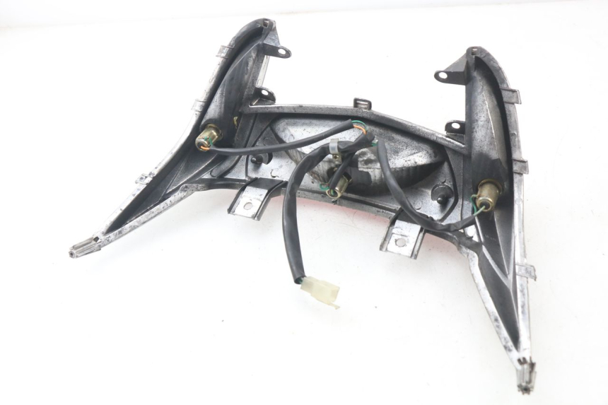 photo de FEU ARRIERE PEUGEOT CITYSTAR 50 (2013 - 2017)