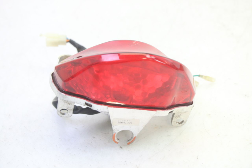 photo de FEU ARRIERE SYM CROX 4T 50 (2016 - 2023) - Autre angle de vue