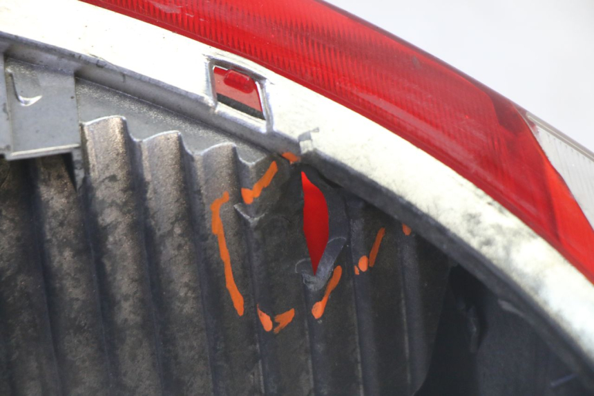 photo de FEU ARRIERE YAMAHA CYGNUS X INJECTION 125 (2007 - 2013)