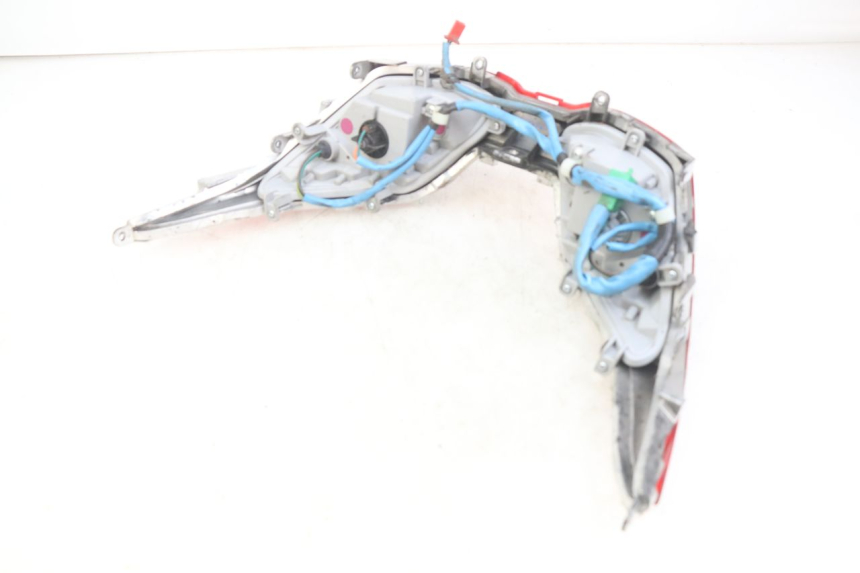 photo de FEU ARRIERE KYMCO DOWNTOWN ABS 125 (2015 - 2017) - Pièce contrôlée