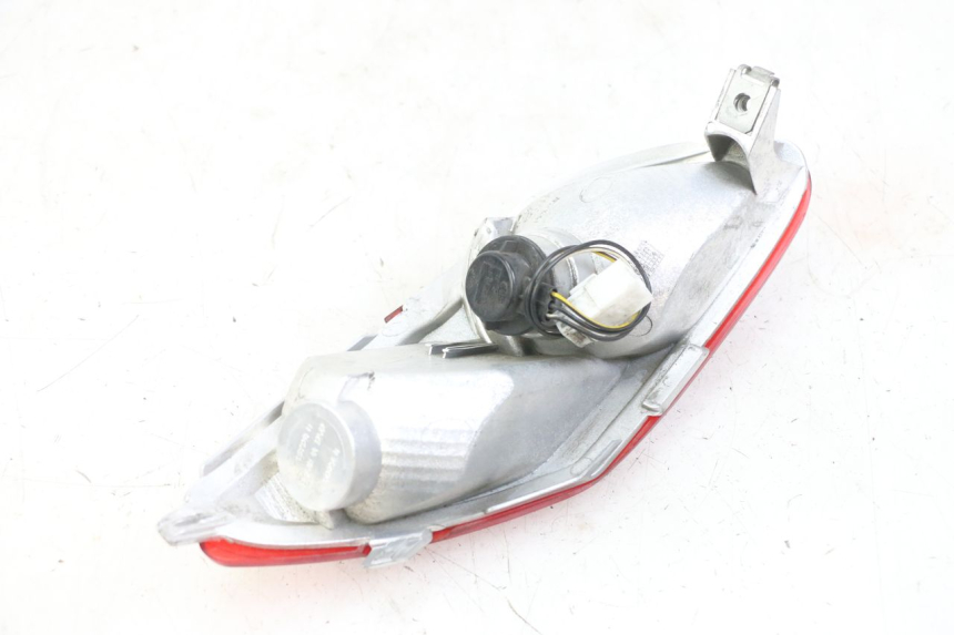photo de FEU ARRIERE DROIT PIAGGIO MP3 LT 300 (2010 - 2016)
