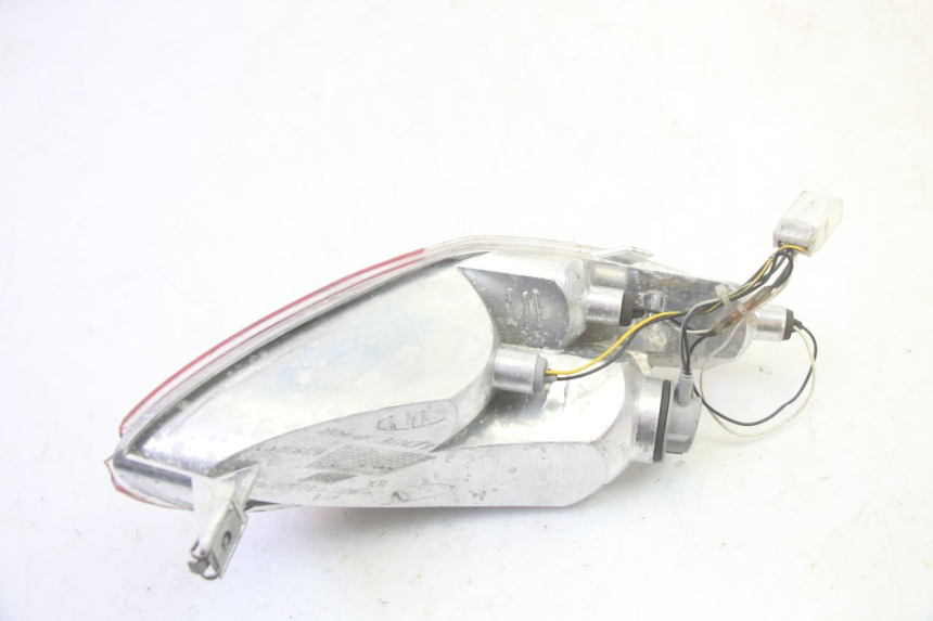 photo de FEU ARRIERE DROIT PIAGGIO MP3 LT 400 (2007 - 2012) - État de surface