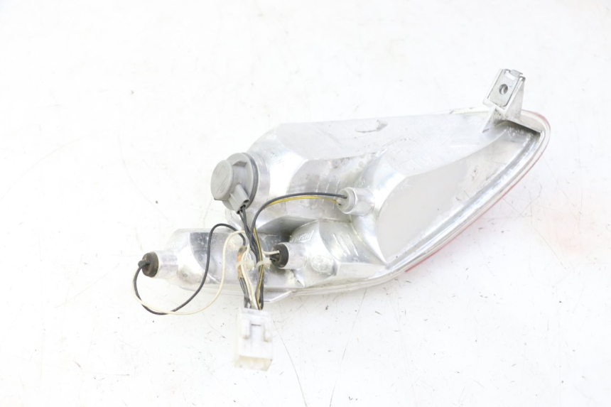 photo de FEU ARRIERE DROIT PIAGGIO MP3 RL 250 (2007 - 2010)