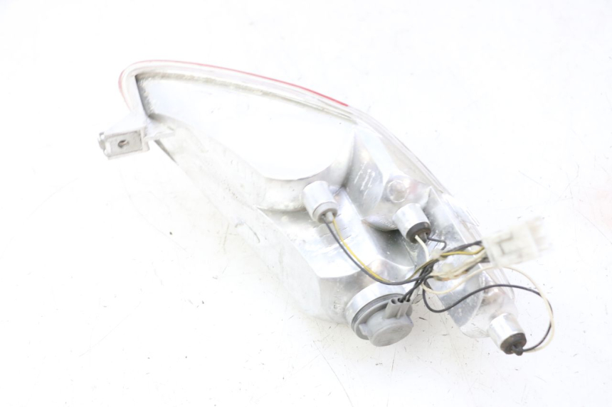 photo de FEU ARRIERE DROIT PIAGGIO MP3 RL 250 (2007 - 2010)