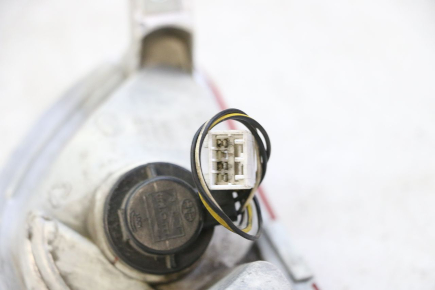 photo de FEU ARRIERE DROIT PIAGGIO MP3 500 (2011 - 2015)