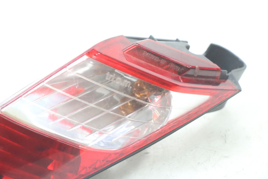 photo de FEU ARRIERE DROIT PEUGEOT SATELIS COMPRESSOR K15 125 (2006 - 2009)