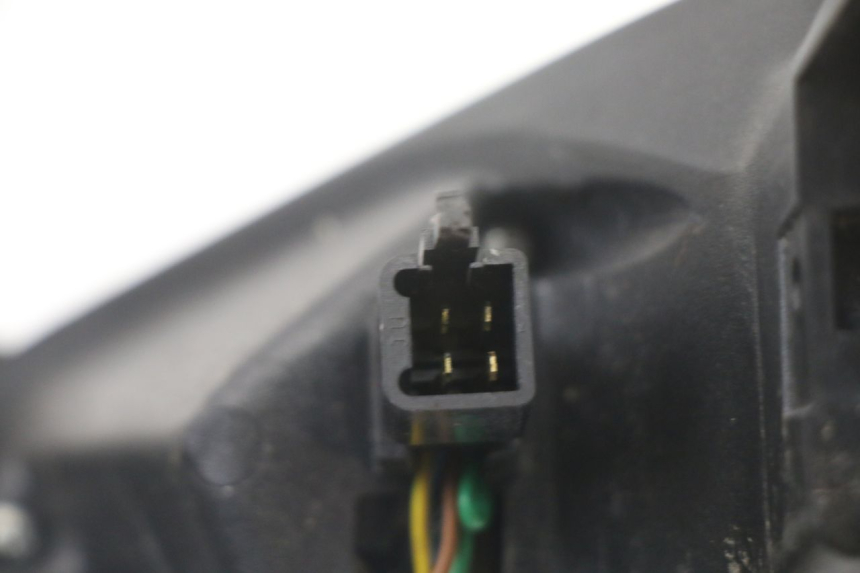 photo de FEU ARRIERE DROIT PEUGEOT SATELIS COMPRESSOR K15 125 (2006 - 2009)