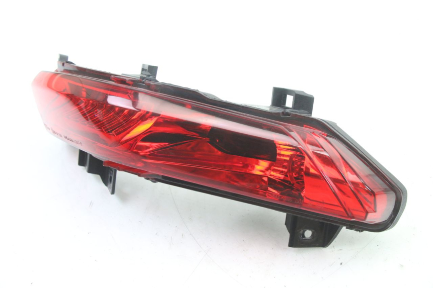 photo de FEU ARRIERE DROIT PIAGGIO MP3 500 (2014 - 2016)