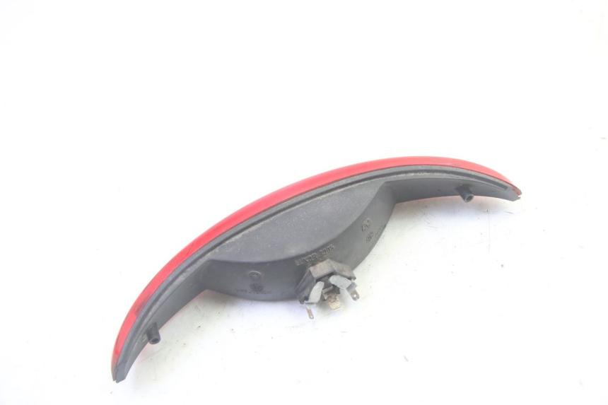 photo de FEU ARRIERE PEUGEOT ELYSEO 125 (1999 - 2004) - Autre angle de vue