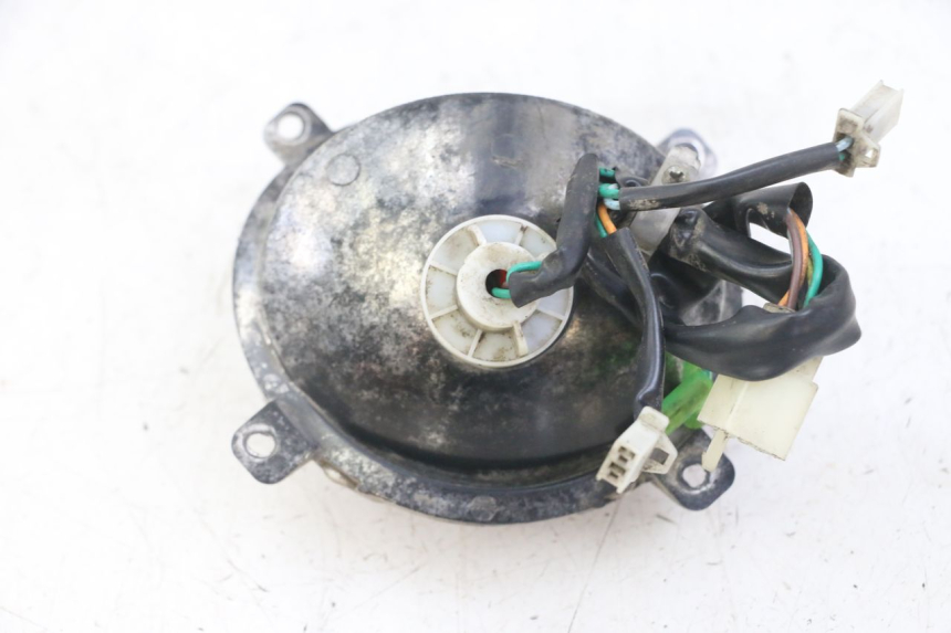 photo de FEU ARRIERE VENESI FLY RETRO 4T 50 (2020 - 2025)