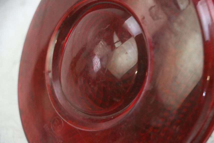 photo de FEU ARRIERE VENESI FLY RETRO 4T 50 (2020 - 2025)