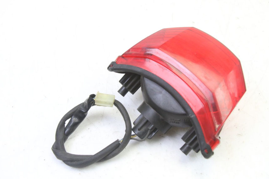 photo de FEU ARRIERE YAMAHA FZ6 FAZER S2 600 (2007 - 2011)