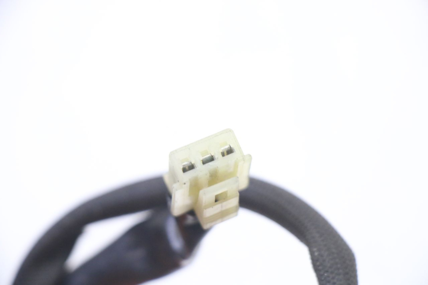 photo de FEU ARRIERE YAMAHA FZ6 FAZER S2 600 (2007 - 2011)