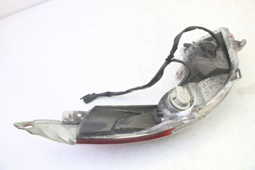 photo de FEU ARRIERE GAUCHE HONDA FES S-WING SWING ABS 125 (2007 - 2015)