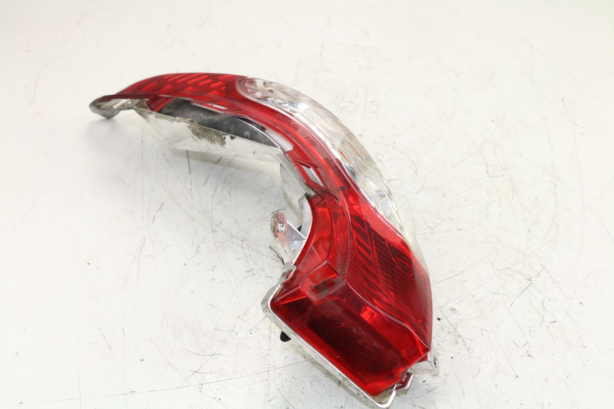photo de FEU ARRIERE GAUCHE HONDA FES S-WING SWING 125 (2007 - 2015)