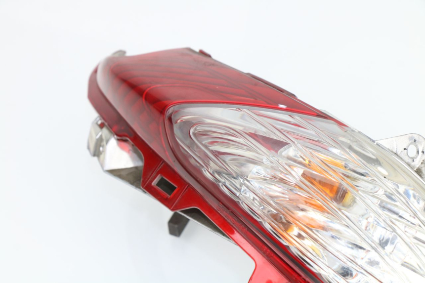 photo de FEU ARRIERE GAUCHE HONDA FES S-WING SWING ABS 125 (2007 - 2015)