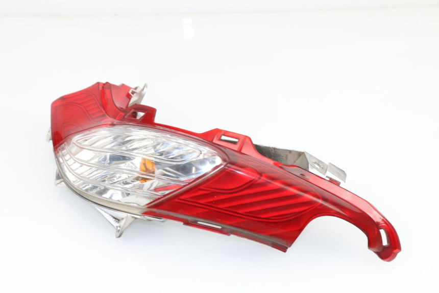 photo de FEU ARRIERE GAUCHE HONDA FES S-WING SWING ABS 125 (2007 - 2015)