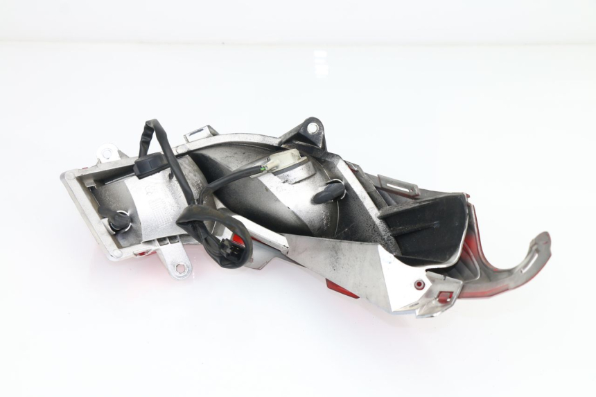 photo de FEU ARRIERE GAUCHE HONDA FES S-WING SWING ABS 125 (2007 - 2015)