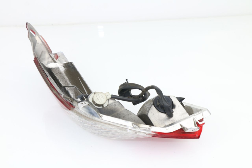 photo de FEU ARRIERE GAUCHE HONDA FES S-WING SWING ABS 125 (2007 - 2015)